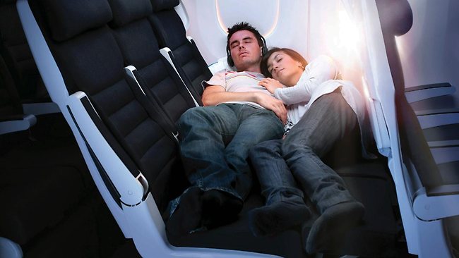 581313-new-zealand-airline-beds