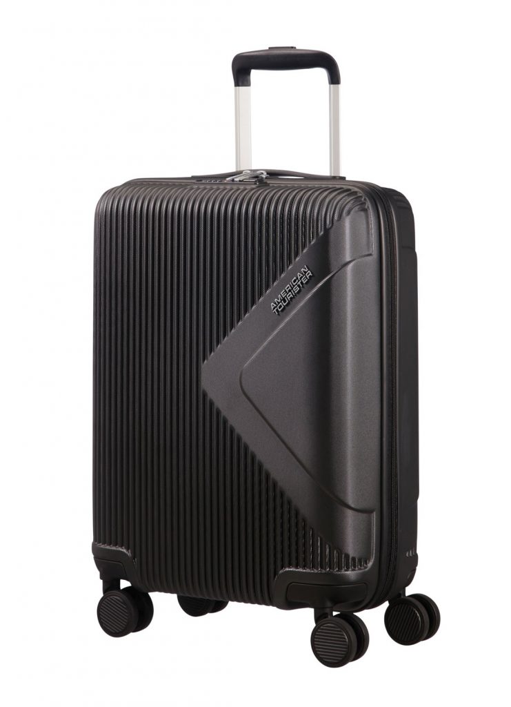 american tourister skyline black spinner 55cm